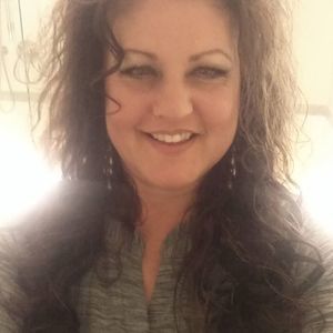 Meet your Posher, Cheri